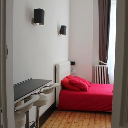 Les Cariatides Apartment Lille Exterior foto
